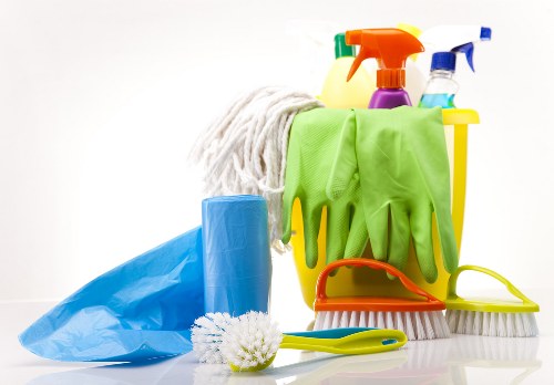 Dartmouth Park carpet cleaners finishing a residential carpet clean